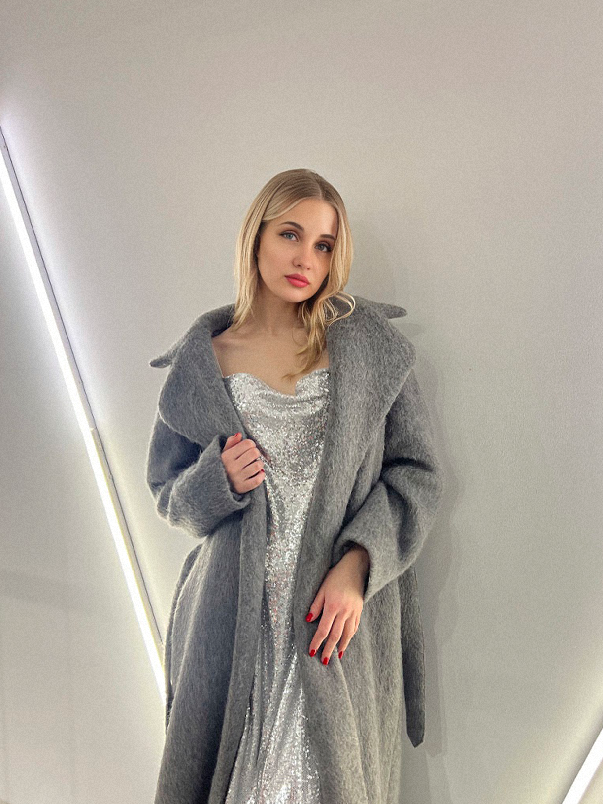 Akçaburgaz mahallesi escort